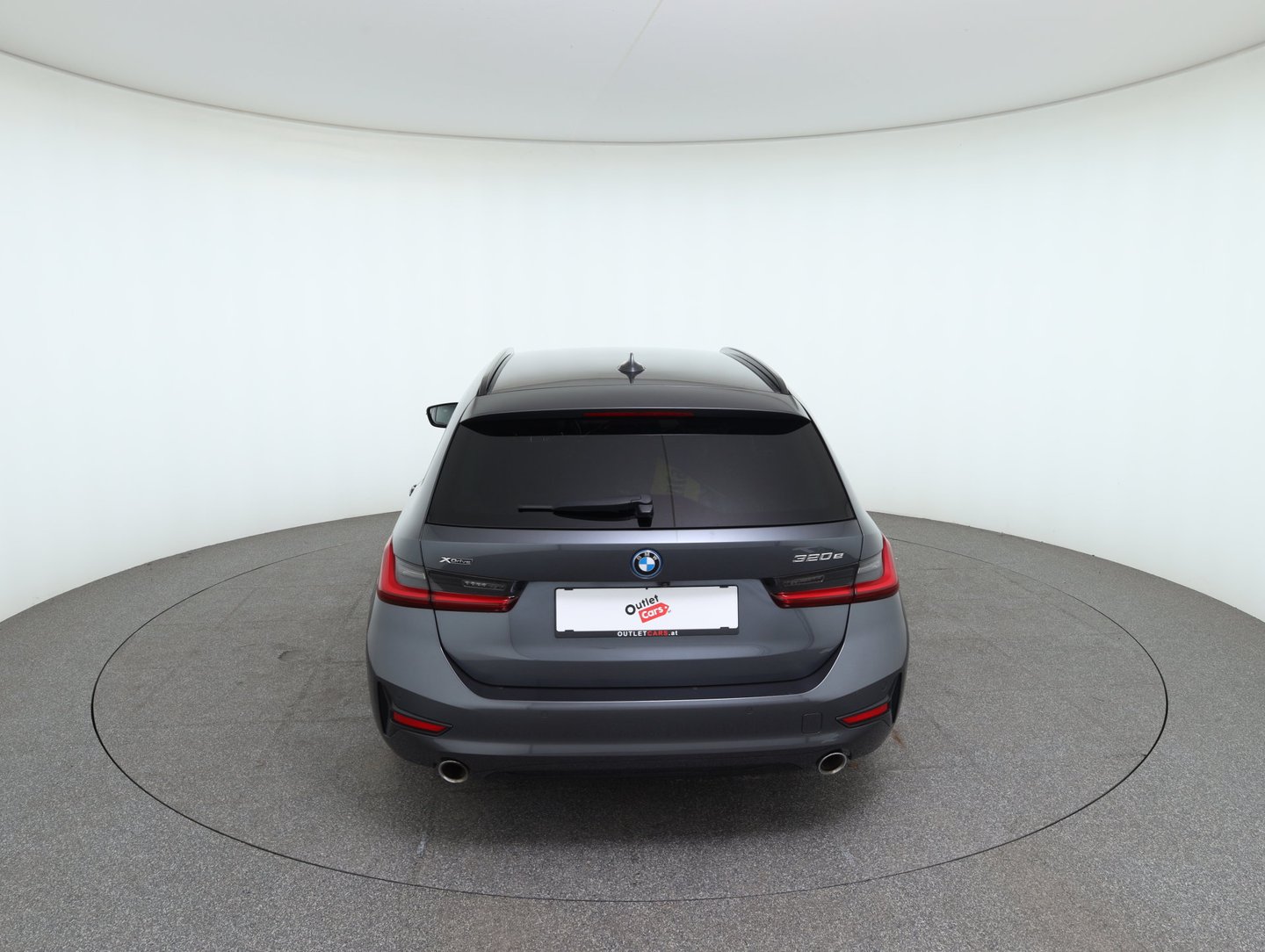 BMW 320e PHEV xDrive Touring Aut. | Bild 6 von 36