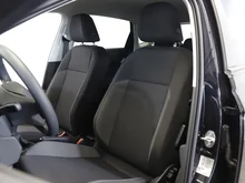 VW Polo 4Me in Deep Black Perleffekt