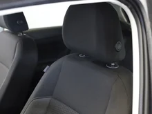 VW Polo 4Me in Deep Black Perleffekt