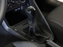 VW Polo 4Me in Deep Black Perleffekt