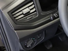 VW Polo 4Me in Deep Black Perleffekt