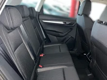 Škoda Karoq 4x4 Selection TDI DSG in Graphit-Grau Metallic