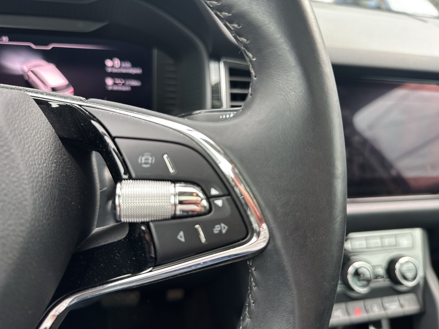 Škoda KODIAQ Style SC TDI DSG | Bild 13 von 25