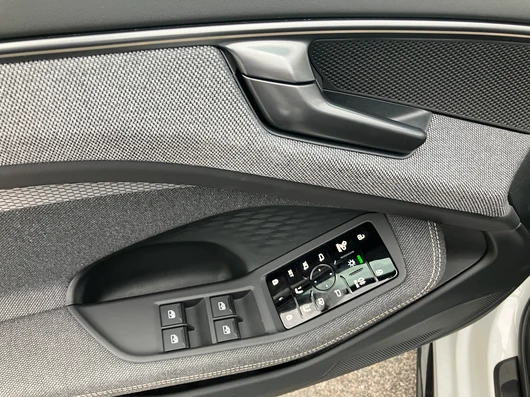 Bild eines Audi A6 Avant quattro TDI 150 kW