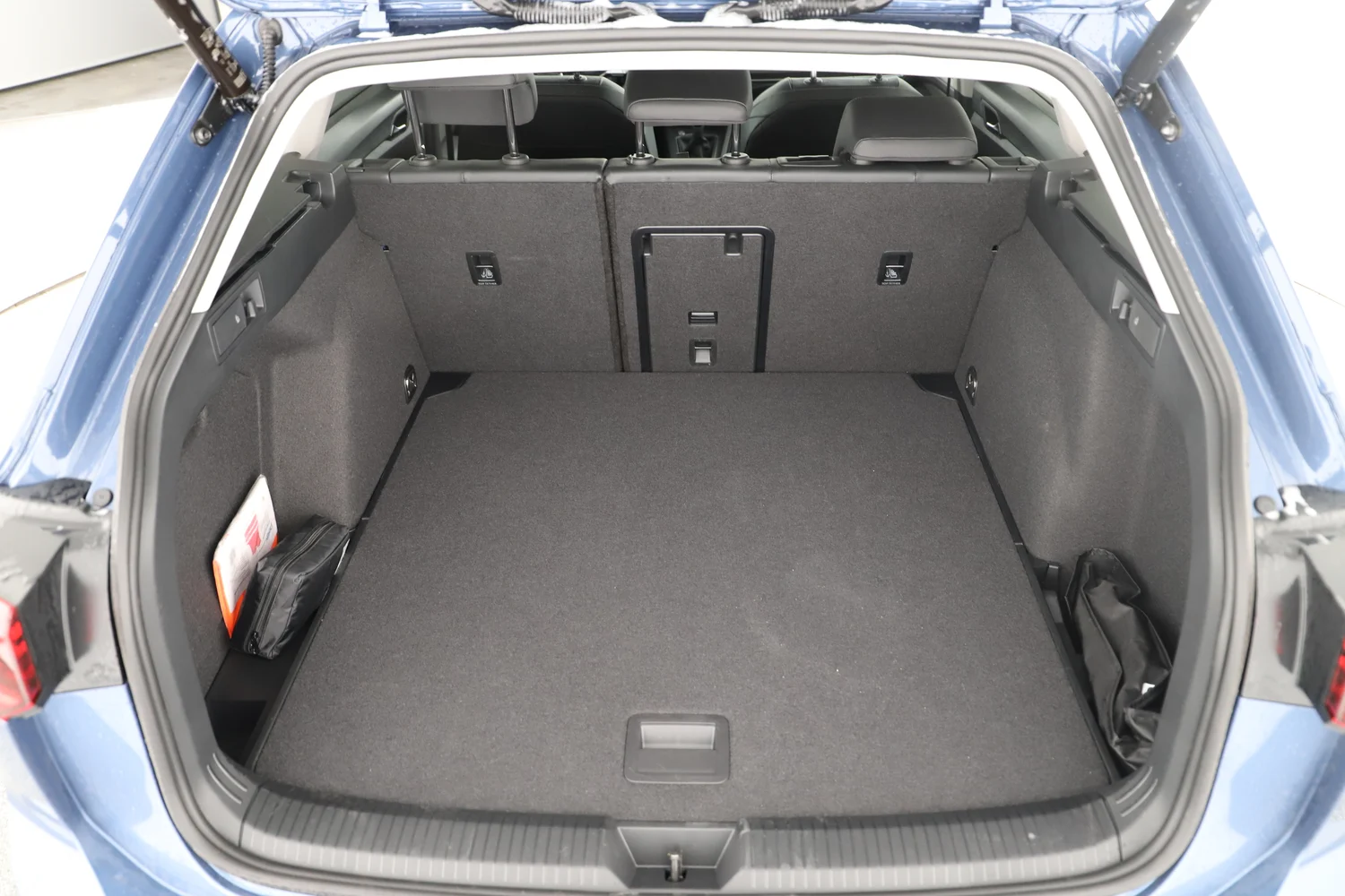 Bild eines VW Golf Variant Business TSI