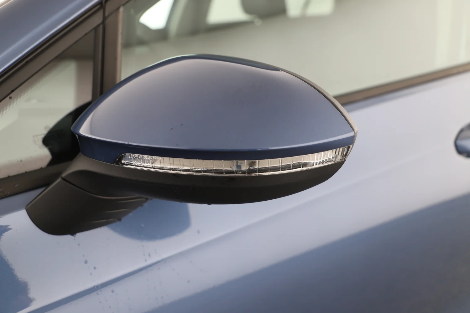 Bild eines VW Golf Variant Business TSI