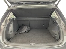 VW Tiguan Elegance eHybrid DSG in URANOGRAU
