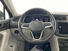 VW Tiguan Elegance eHybrid DSG in URANOGRAU