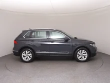 VW Tiguan Elegance eHybrid DSG in URANOGRAU