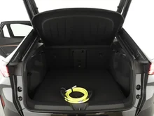 CUPRA Tavascan Extreme 210kW/286PS in Urano-Grau