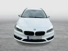 Thumbnail-Foto von Fahrzeug