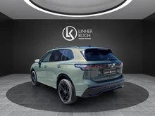 VW Tiguan Sport TDI 4MOTION DSG in Cipressino-Grün Metallic