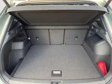 VW Tiguan Sport TDI 4MOTION DSG in Cipressino-Grün Metallic