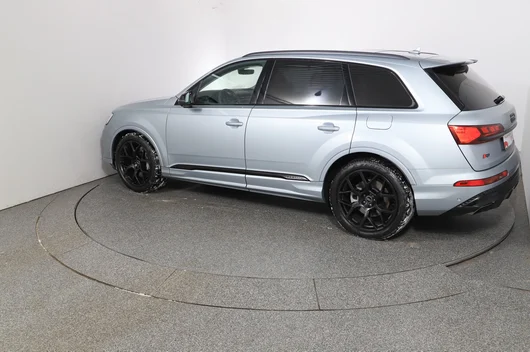 Bild eines Audi Q7 55 TFSI e quattro S line 290 kW