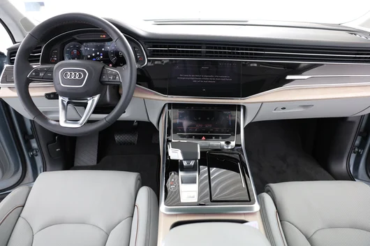 Bild eines Audi Q7 55 TFSI e quattro S line 290 kW
