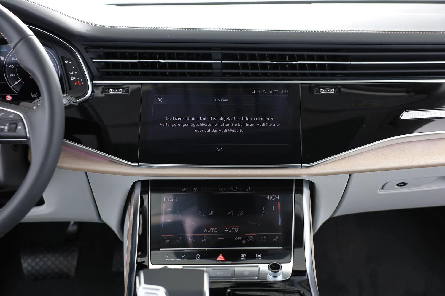 Bild eines Audi Q7 55 TFSI e quattro S line 290 kW
