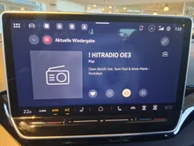 VW ID.4 GTX 4MOTION 250 kW Business -77 kWh in Gletscherweiß Metallic Dach schwarz