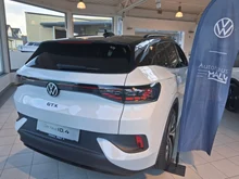 VW ID.4 GTX 4MOTION 250 kW Business -77 kWh in Gletscherweiß Metallic Dach schwarz