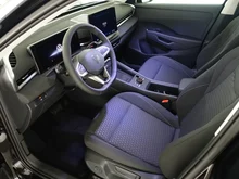 VW T-Roc Life eTSI DSG in Grenadillschwarz Metallic