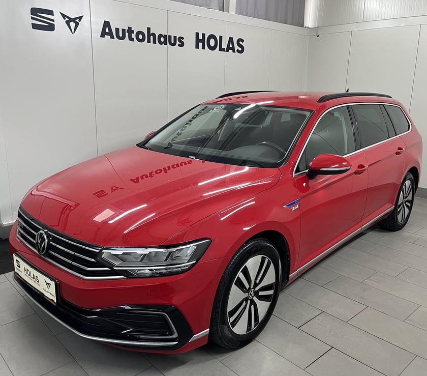 VW Passat GTE Variant