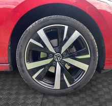 VW Golf Variant Business mHeV TSI DSG in Kings Red Metallic