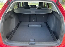 VW Golf Variant Business mHeV TSI DSG in Kings Red Metallic