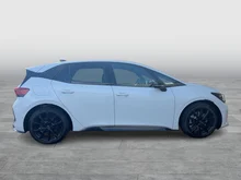 CUPRA Born PLUS 58/61 140kW/190PS in Nevada-Weiß Metallic