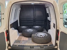 VW Caddy Kastenwagen TDI in candyweiß