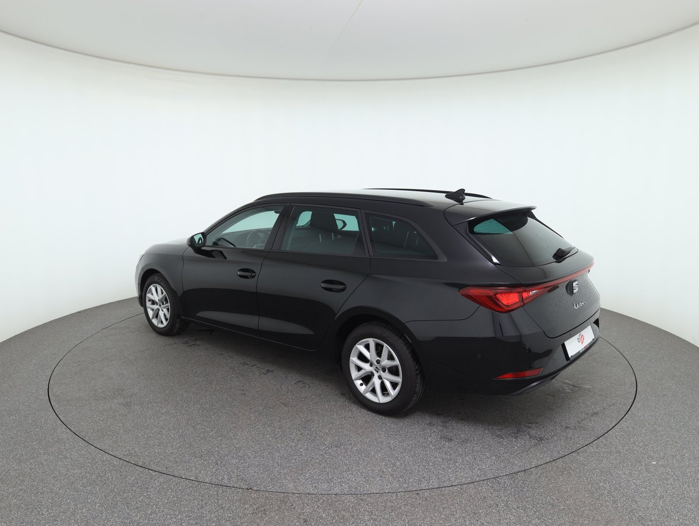 SEAT Leon SP Kombi Austria Edition 1.0TSI 110 | Bild 7 von 32