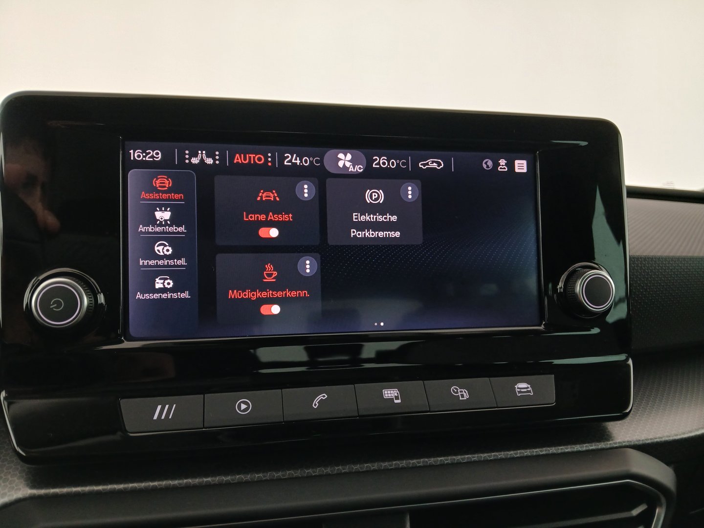 SEAT Leon SP Kombi Austria Edition 1.0TSI 110 | Bild 24 von 32