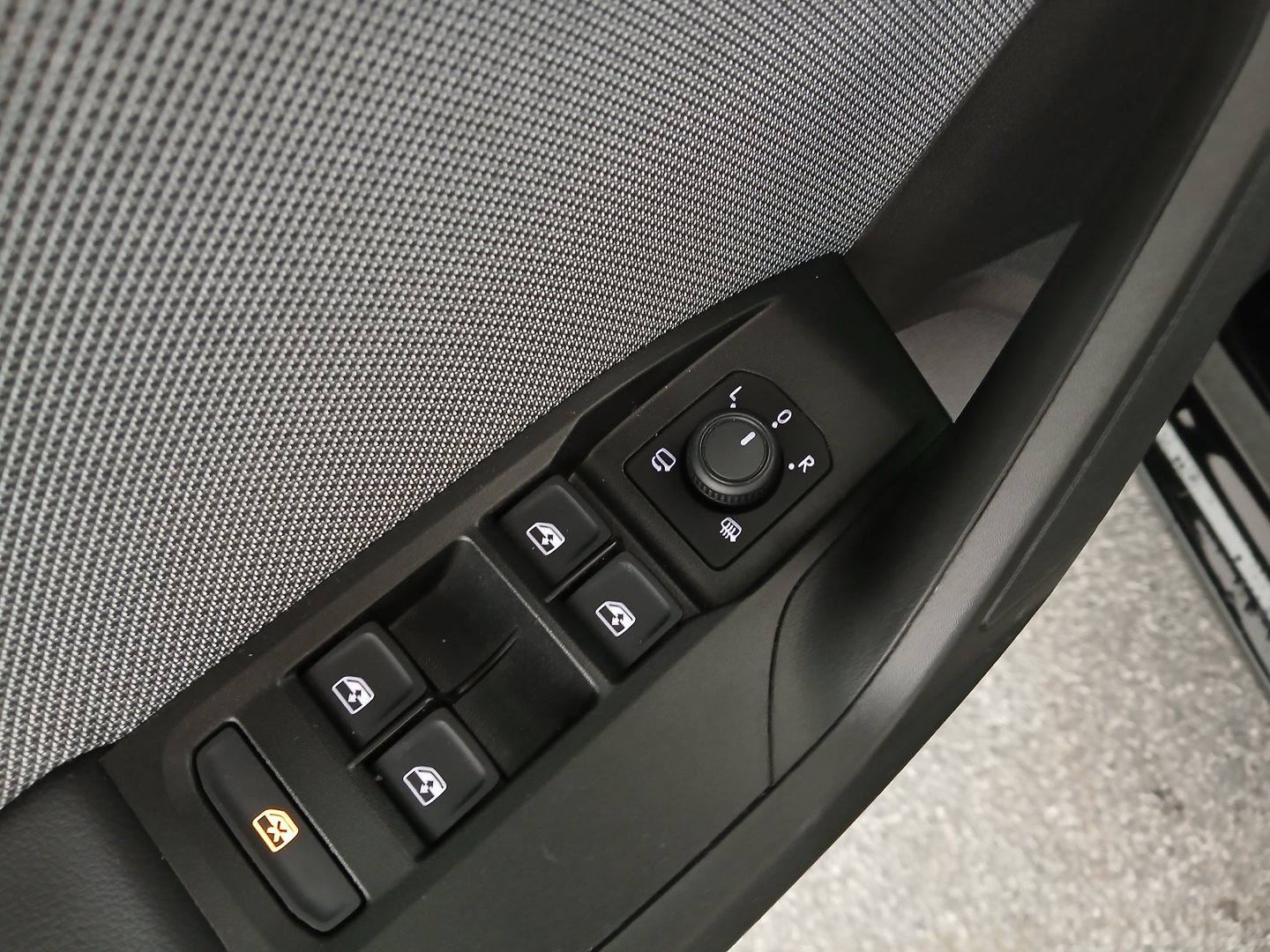 SEAT Leon SP Kombi Austria Edition 1.0TSI 110 | Bild 11 von 32