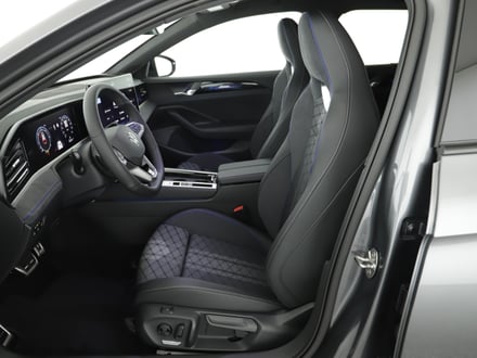 VW Passat Variant Sport TDI DSG