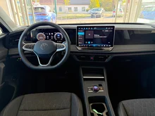 VW Tiguan Friends eTSI DSG in Grenadillschwarz Metallic