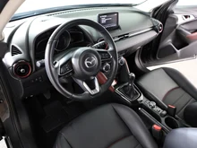 Mazda CX-3 Revolution in dunkelgrau - metallic