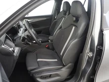 Škoda Kodiaq Sportline iV TSI DSG in Graphit-Grau Metallic