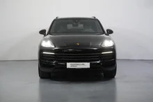 Porsche Cayenne E-Hybrid Platinum Edition in SCHWARZ