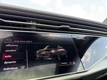 Audi Q8 50 TDI quattro in Daytonagrau Perleffekt
