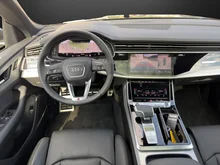 Audi Q8 50 TDI quattro in Daytonagrau Perleffekt