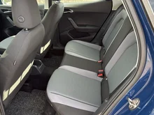 SEAT Arona in 95 Blau "Mediterraneo"