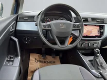 SEAT Arona in 95 Blau "Mediterraneo"