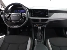 Škoda Kamiq Selection TSI in Black-Magic Perleffekt