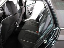 Škoda Kamiq Selection TSI in Black-Magic Perleffekt