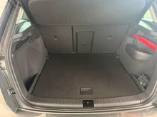 Škoda Karoq Ambition TDI DSG in 5X Graphite-Grau Metallic