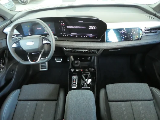 Bild eines Audi Q6 e-tron quattro