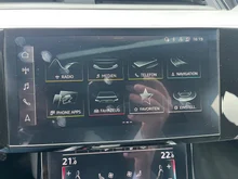 Audi e-tron S 370 kW in Daytonagrau perleffekt