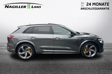 Audi e-tron S 370 kW in Daytonagrau perleffekt