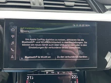 Audi e-tron S 370 kW in Daytonagrau perleffekt