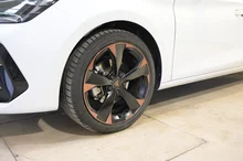 Thumbnail-Foto von Fahrzeug