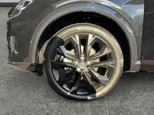 CUPRA Formentor 1.5 e-TSI 150 PS DSG in Nacht-Schwarz Metallic