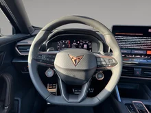 CUPRA Formentor 1.5 e-TSI 150 PS DSG in Nacht-Schwarz Metallic